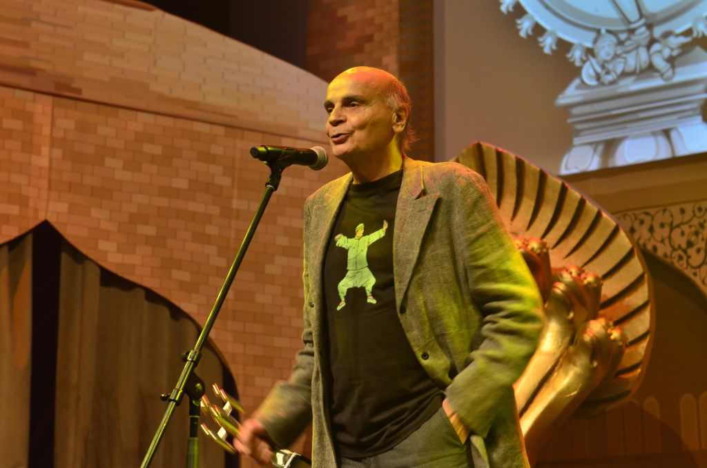 Palestrante no palco